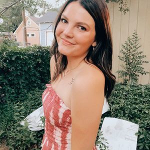 Meet your Posher, Hannah